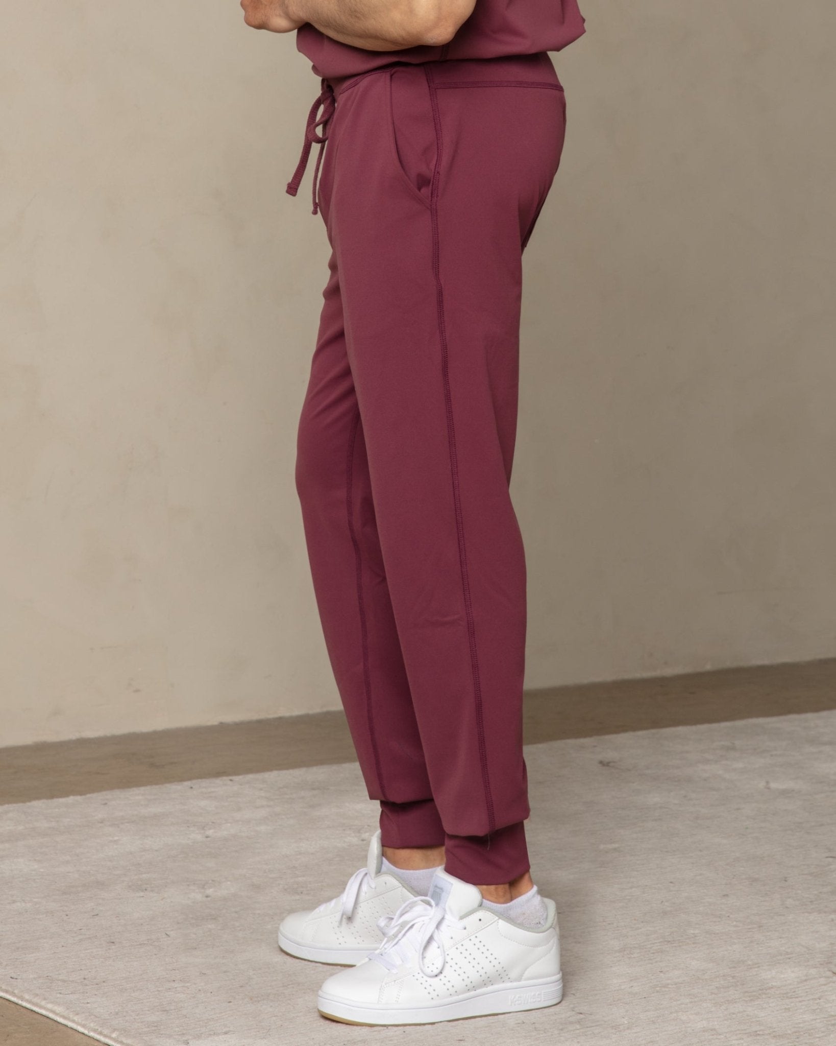 Men's Burgundy Jogger Scrub Pants - Shabbella