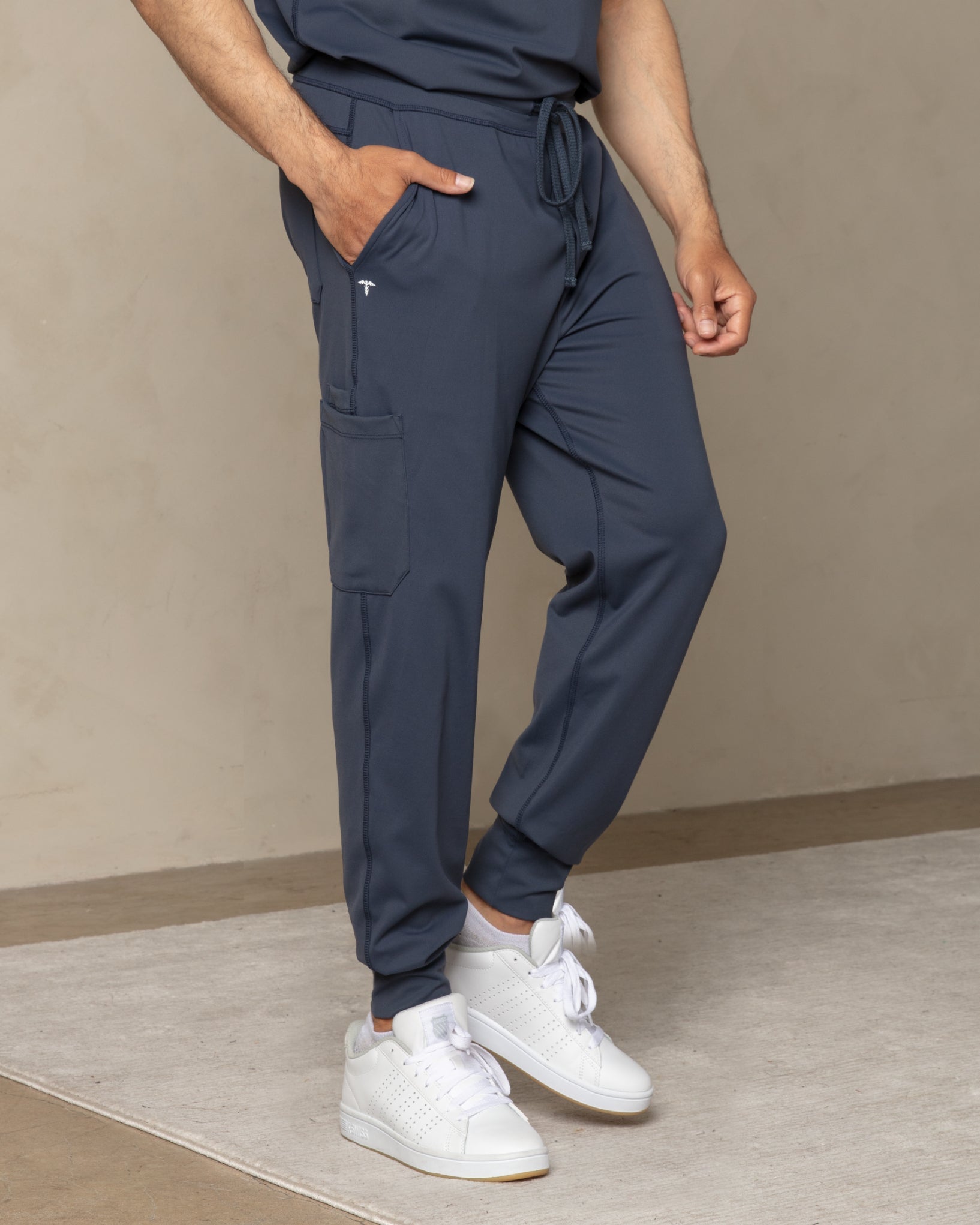 Men's Navy Jogger Scrub Pants - Shabbella