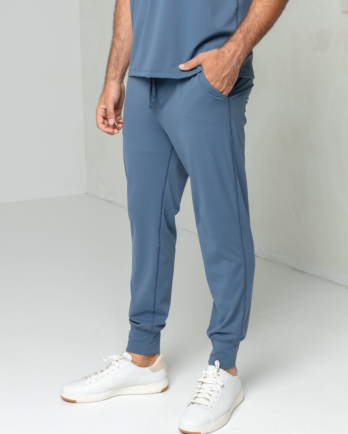 Men's Ocean Blue Jogger Scrub Pants - Shabbella