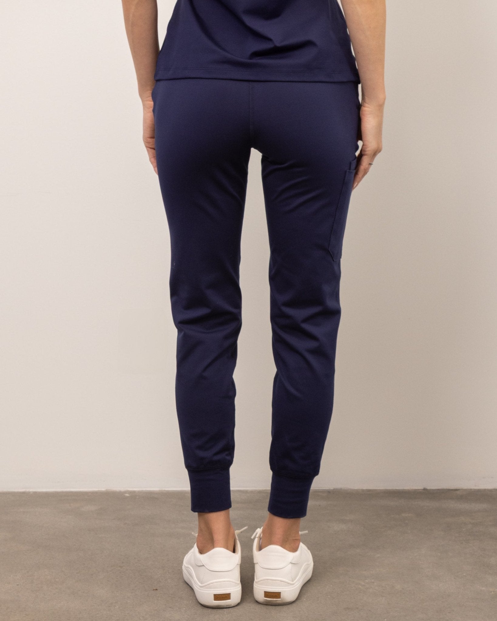 Women's True Navy Jogger Scrub Pant - Shabbella